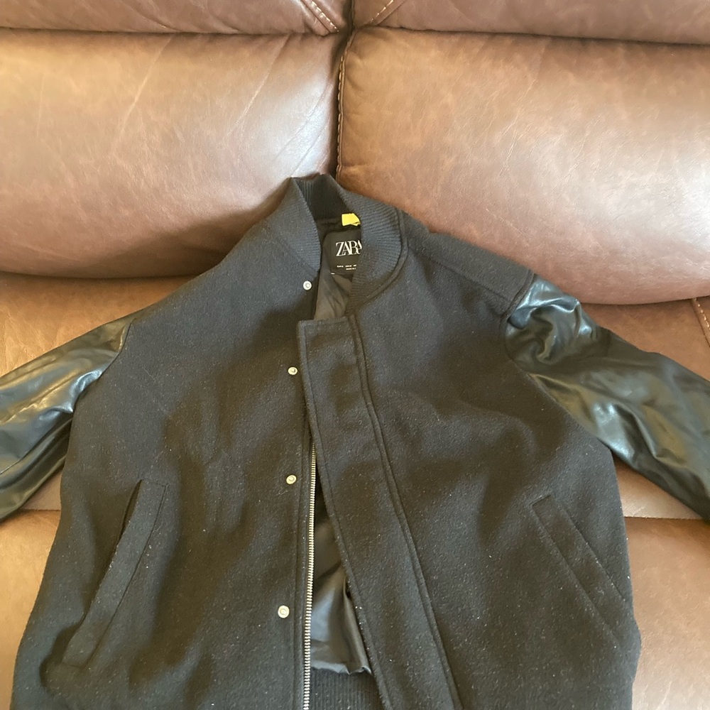 Zara Men's Black Varsity Jacket with Leather Sleeves